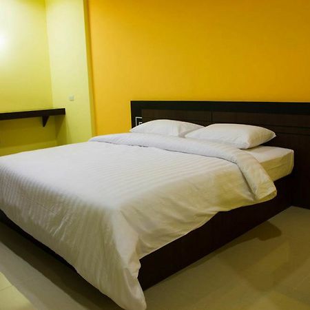 The Mondrian Khon Kaen Apartment Exterior foto
