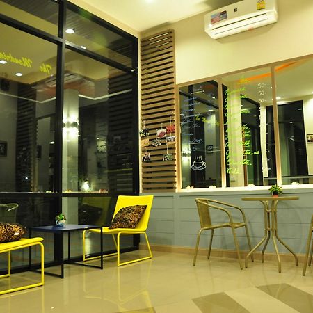 The Mondrian Khon Kaen Apartment Exterior foto